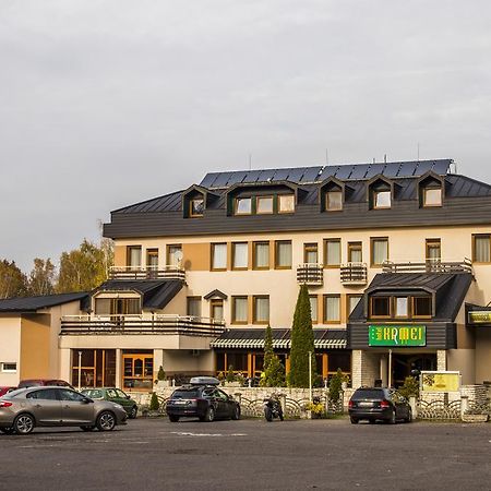 Hotel Kamei Snina Eksteriør billede